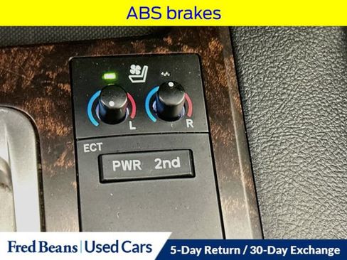 Used 2014 Toyota Land Cruiser AWD/4WD image 27