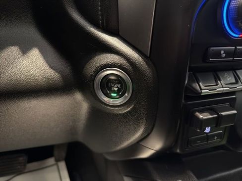 Used 2020 Chevrolet Silverado 1500 LT Trail Boss image 19