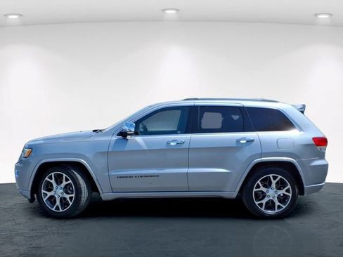 Used 2019 Jeep Grand Cherokee Overland AWD/4WD image 16