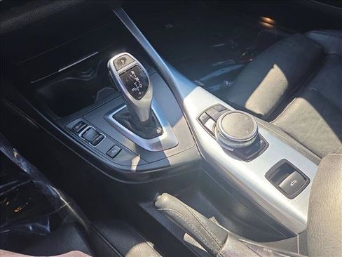 Used 2015 BMW M235i Convertible RWD image 12