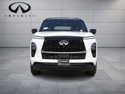 New 2026 INFINITI QX80 4WD image 2