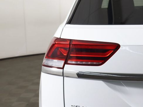 Used 2023 Volkswagen Atlas Cross Sport SE w/ Panoramic Sunroof Package AWD/4WD image 16