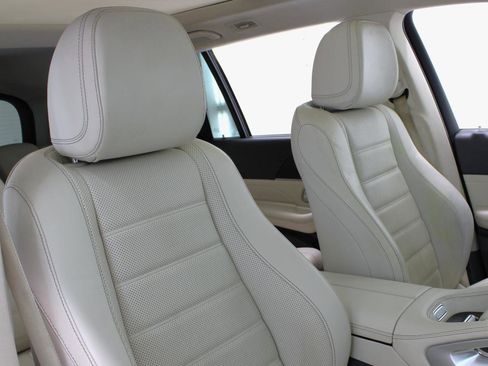 Used 2020 Mercedes-Benz GLS 450 GLS 450 4MATIC SUV image 48