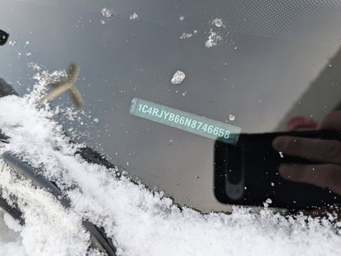 Used 2022 Jeep Grand Cherokee Limited 4xe image 25