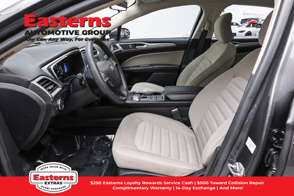 Used 2018 Ford Fusion S FWD image 14
