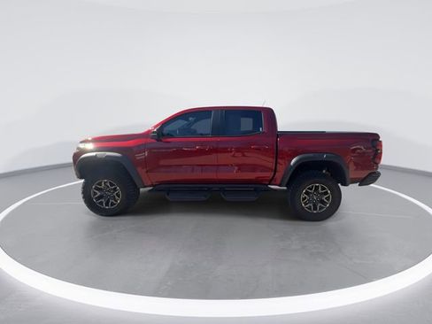 Used 2024 Chevrolet Colorado ZR2 w/ Technology Package image 5