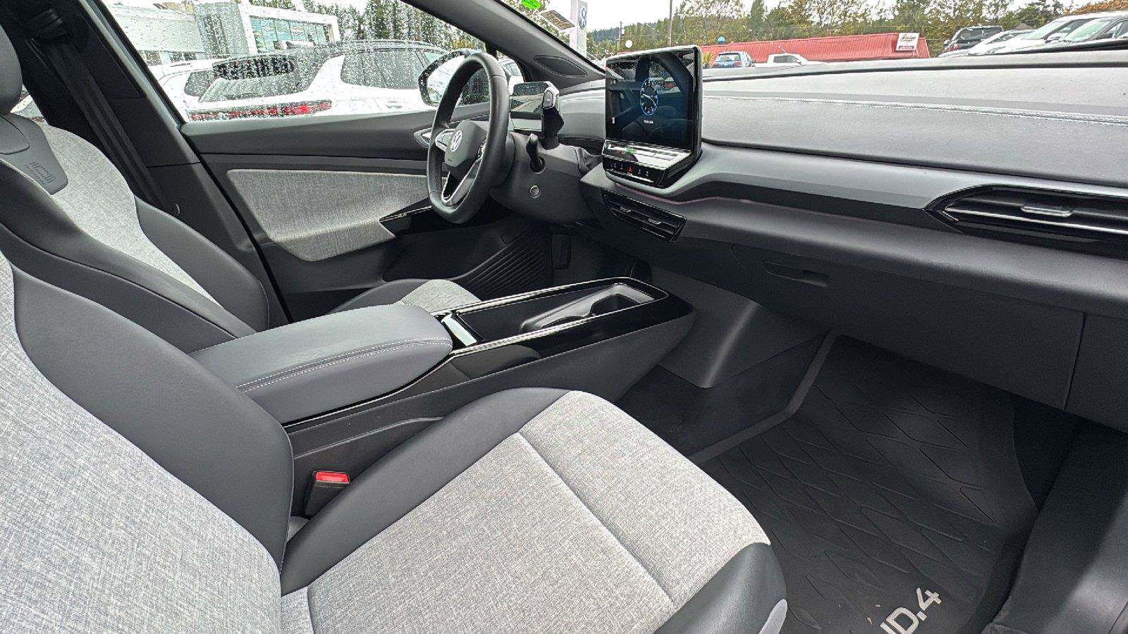 Certified 2023 Volkswagen ID.4 Pro AWD/4WD image 14