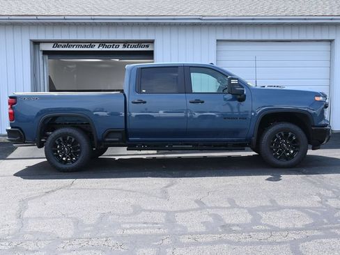 New 2026 Chevrolet Silverado 2500 Custom w/ Custom Value Package AWD/4WD image 3
