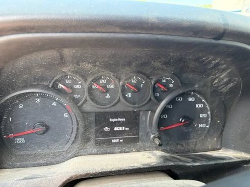 Used 2022 Chevrolet Silverado 2500 W/T w/ WT Convenience Package AWD/4WD image 47
