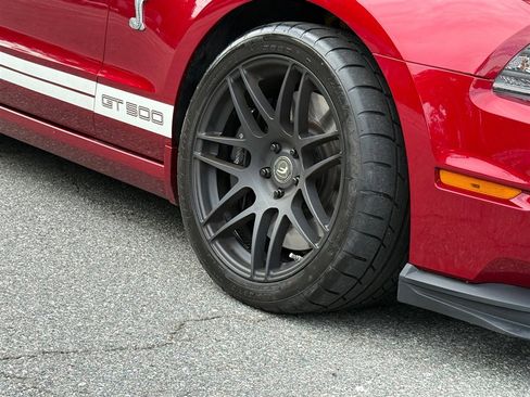 Used 2014 Ford Mustang Shelby GT500 w/ SVT Track Pack image 27