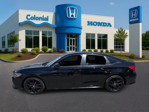 Used 2024 Honda Civic Sport image 3
