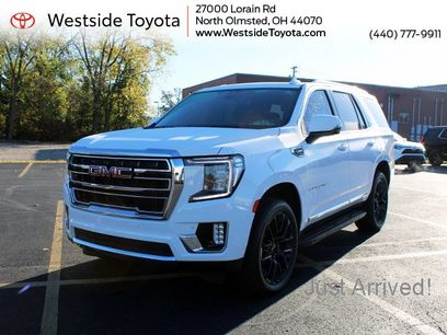 Used 2022 GMC Yukon SLT w/ SLT Premium Package