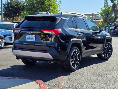 Used 2019 Toyota RAV4 Adventure image 5