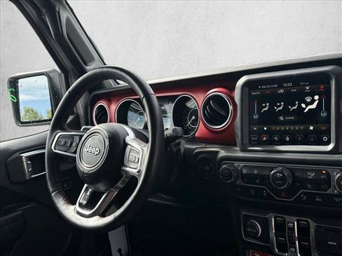 Used 2023 Jeep Wrangler Unlimited Rubicon w/ LED Lighting Group AWD/4WD image 23