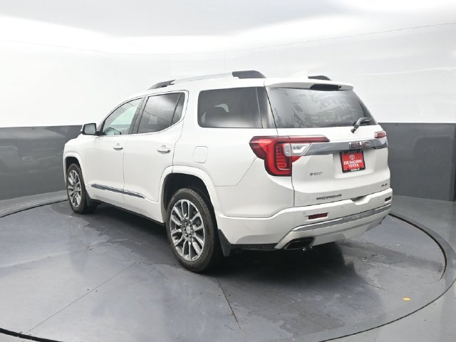 Used 2021 GMC Acadia Denali w/ Denali Ultimate Package AWD/4WD image 6