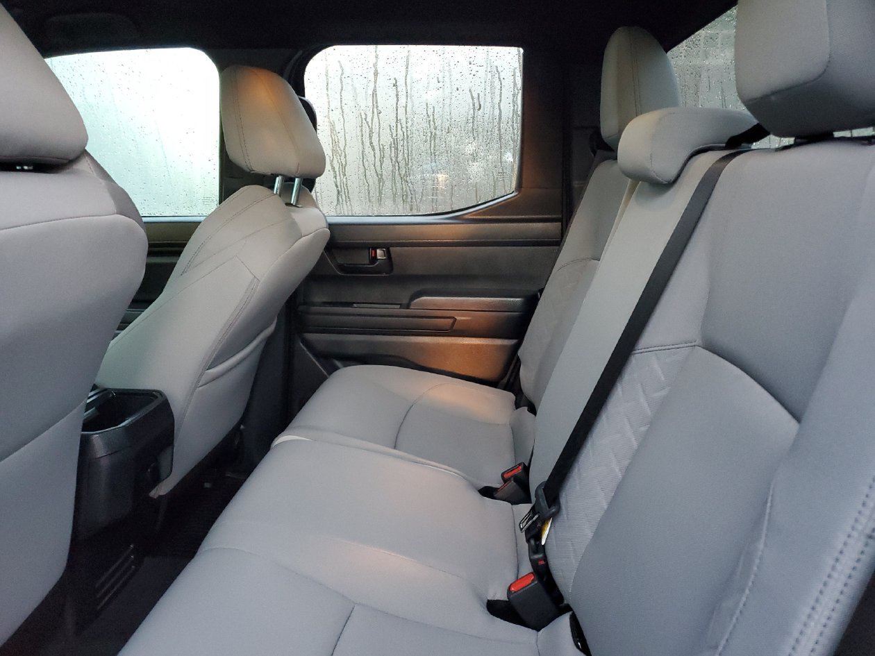 Used 2026 Toyota Tacoma SR5 AWD/4WD image 11