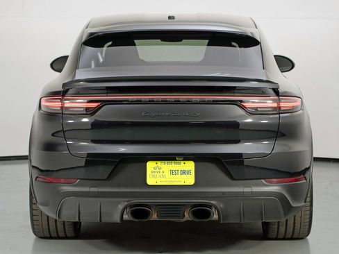 Used 2022 Porsche Cayenne Turbo S image 55