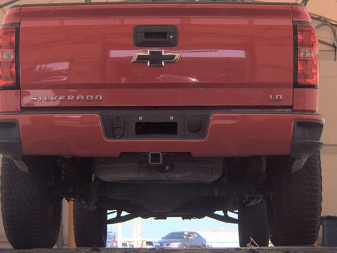 Used 2019 Chevrolet Silverado 1500 Custom w/ Custom Convenience Package image 14