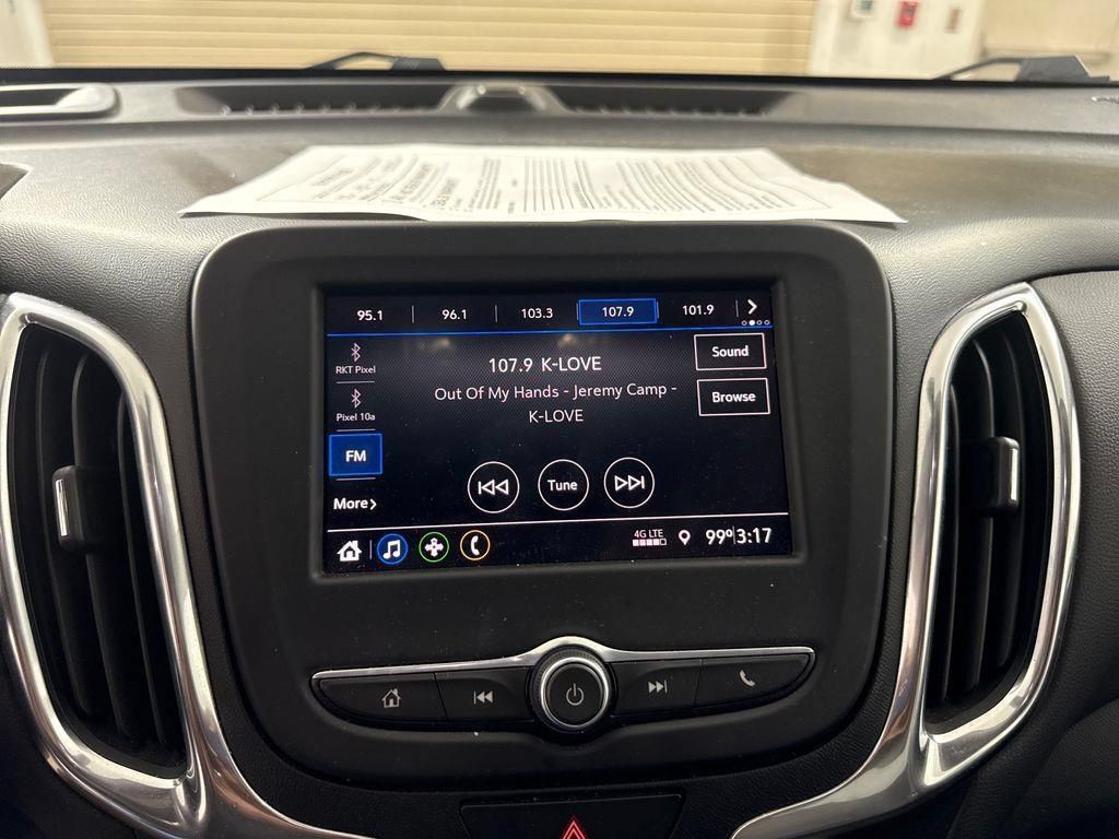 Used 2021 Chevrolet Equinox LT FWD image 39