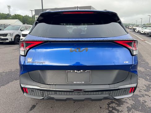 Used 2025 Kia Sportage X-Line w/ Premium Package AWD/4WD image 4