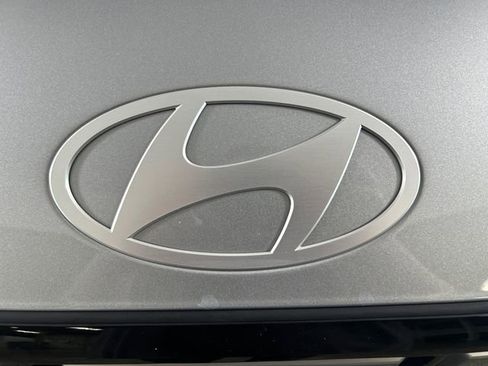 Used 2026 Hyundai Santa Fe SEL FWD image 7