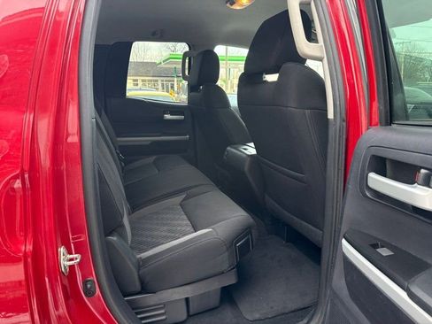 Used 2016 Toyota Tundra SR5 w/ SR5 Upgrade Package image 20