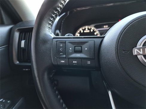 Certified 2023 Nissan Pathfinder SL w/ Lighting Package (N92) image 31