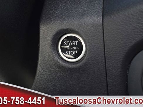 Used 2024 Nissan Frontier PRO-4X w/ Technology Package image 35