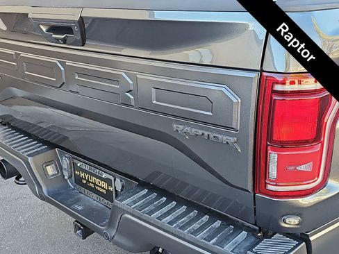 Used 2018 Ford F150 Raptor w/ Equipment Group 802A Luxury AWD/4WD image 11