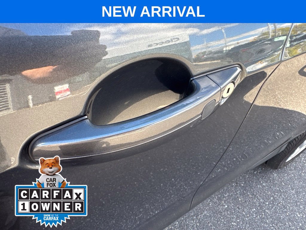 Used 2019 Ford Escape Titanium AWD/4WD image 10