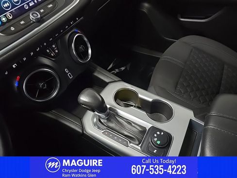 Used 2020 Chevrolet Blazer LT AWD/4WD image 29