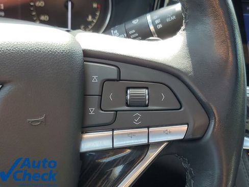 Used 2021 Cadillac XT6 Premium Luxury FWD image 25
