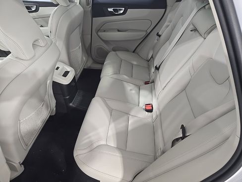 New 2026 Volvo XC60 T8 Ultra w/ Protection Package Premier image 21