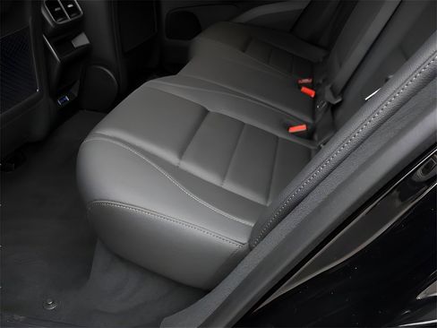 Used 2025 Mercedes-Benz GLE 350 4MATIC image 20