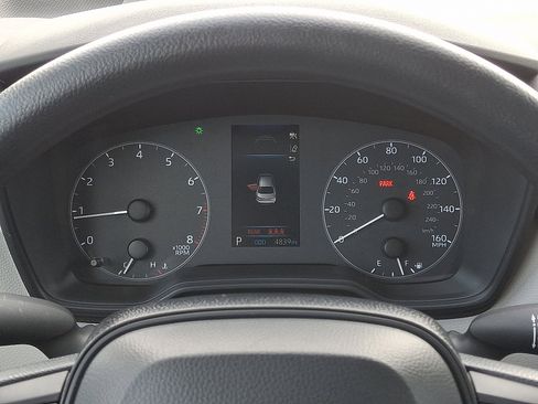 Certified 2025 Toyota Corolla LE image 21