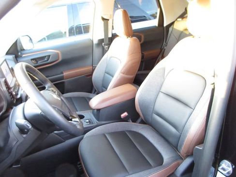 Certified 2024 Ford Bronco Sport Outer Banks w/ Tech Package image 7