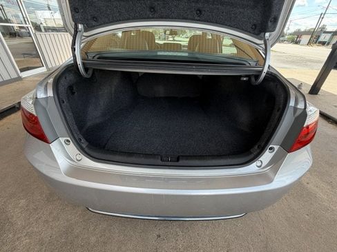 Used 2014 Honda Accord Touring image 10