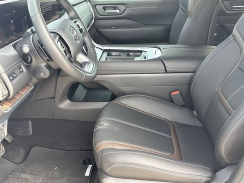 New 2026 Nissan Armada SL w/ Captain's Chari Seat Package image 22