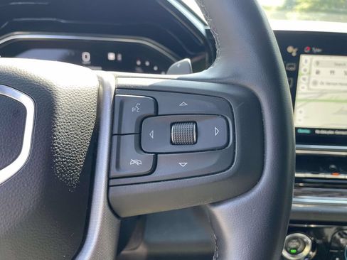 Used 2023 GMC Sierra 1500 Elevation w/ X31 Off-Road Package AWD/4WD image 19
