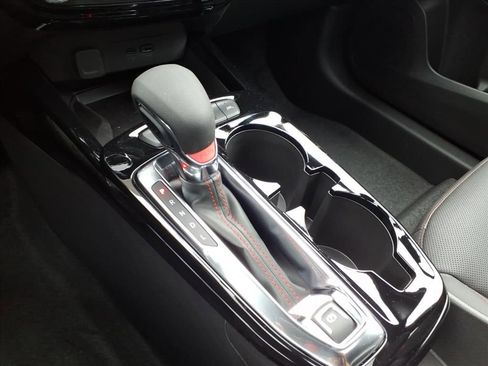 New 2026 Chevrolet Equinox EV LT w/ LPO, Blackout Package image 8