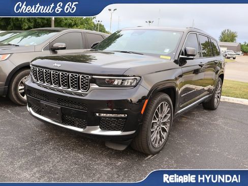 Used 2024 Jeep Grand Cherokee L Summit AWD/4WD image 12