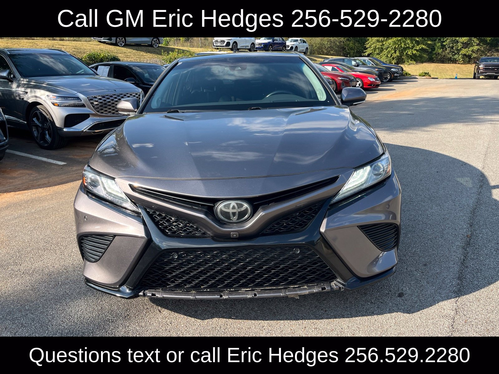 Used 2018 Toyota Camry XSE FWD image 2