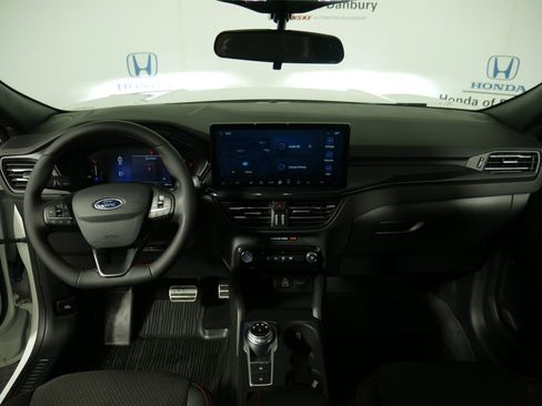 Used 2024 Ford Escape ST-Line w/ Tech Pack #1 image 11