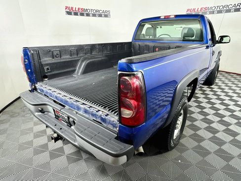 Used 2004 Chevrolet Silverado 2500 W/T RWD image 6