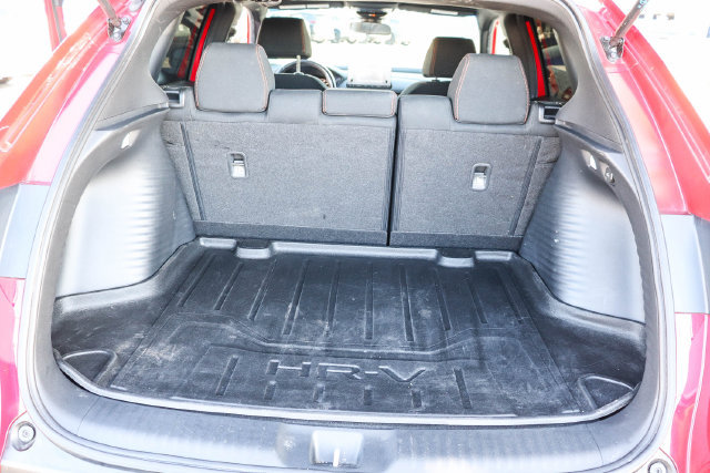 Used 2025 Honda HR-V Sport image 27