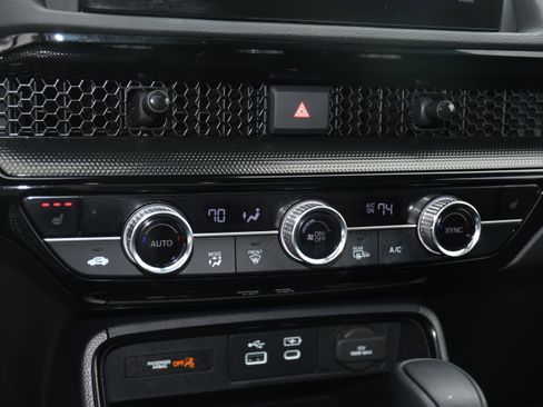 Certified 2024 Honda CR-V Sport Touring image 16