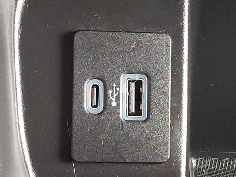 Used 2021 Ford F150 XLT w/ Equipment Group 302A High AWD/4WD image 25