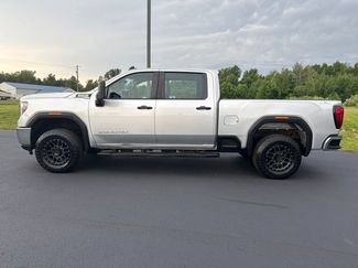 Used 2021 GMC Sierra 2500 4x4 Crew Cab w/ Gooseneck/5TH Wheel Package video 2