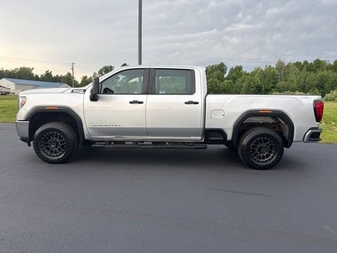 Used 2021 GMC Sierra 2500 4x4 Crew Cab w/ Gooseneck/5TH Wheel Package image 2