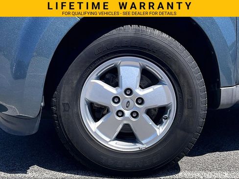 Used 2011 Ford Escape XLS w/ 101A Rapid Spec Order Code FWD image 9